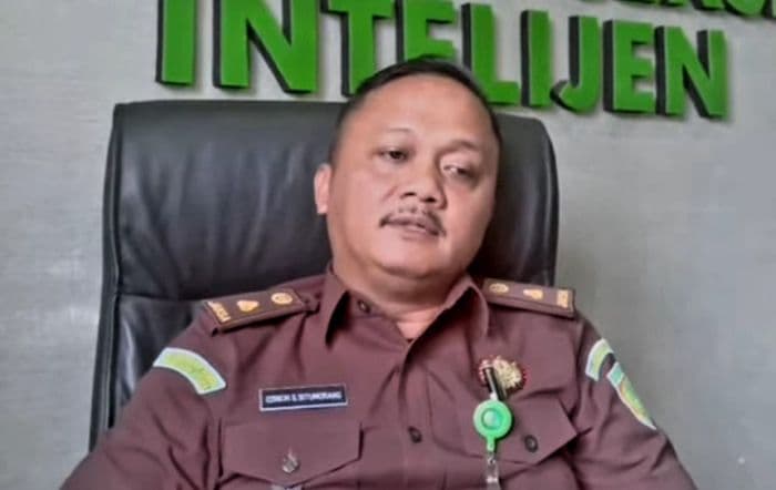 kejari_simalungun_kirim_hasil_pemeriksaan_kasus_chromebook_ke_kejagung