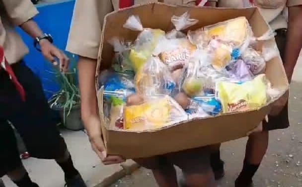 viral_mbg_dalam_kardus_ini_penjelasan_kepala_smpn_2_porsea