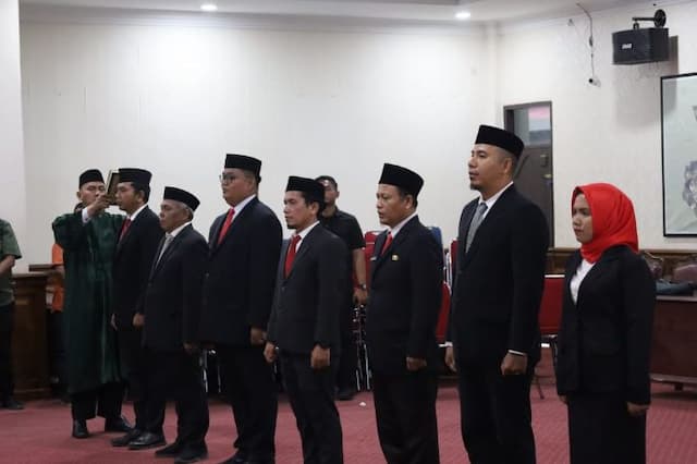 wali_kota_tanjung_balai_lantik_13_pejabat_berikut_daftarnya