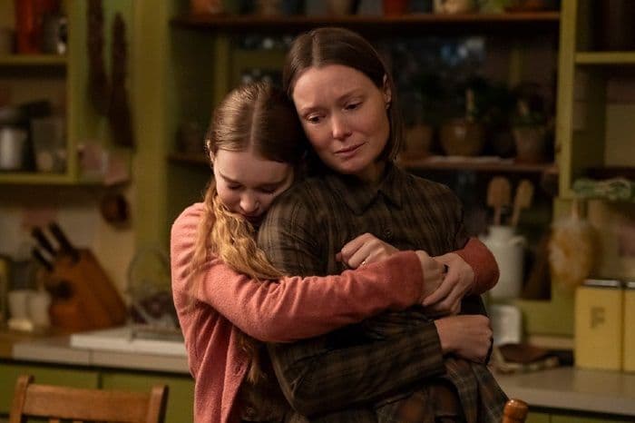 darah_dendam_dan_kekuatan_telekinesis_serial_carrie_garapan_mike_flanagan_siap_teror_prime_video_