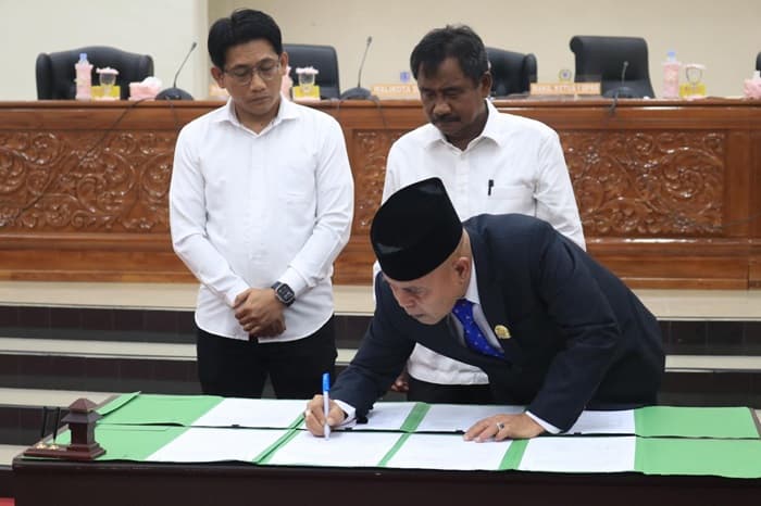 dprd_binjai_usulkan_pemberhentian_wali_kota_dan_wakil_wali_kota