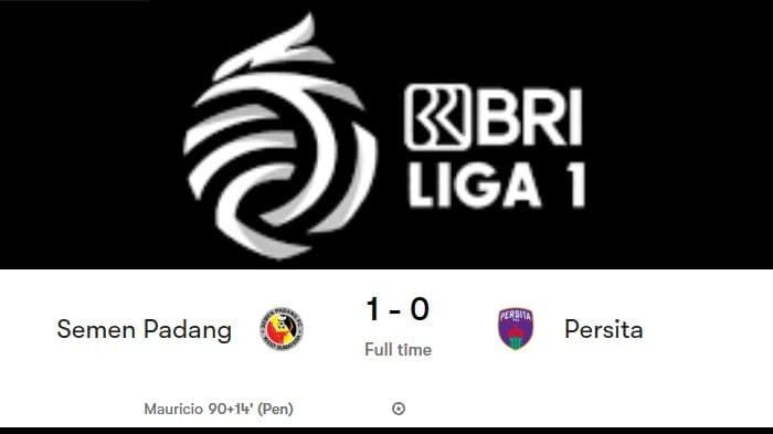 drama_injury_time_penalti_diego_mauricio_menangkan_semen_padang_atas_persita