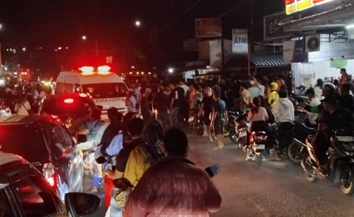 tabrakan_sepeda_motor_di_jalan_sm_raja_pematangsiantar_empat_pria_alami_luka_parah_