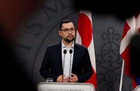 tolak_gabung_dengan_as_pm_greenland_kami_tak_dijual