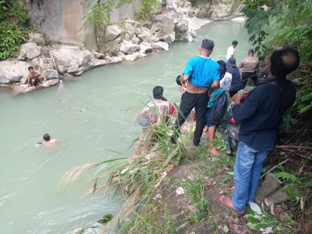 anak_12_tahun_diduga_hanyut_di_sungai_lae_simbelin_dairi_tim_gabungan_lakukan_pencarian