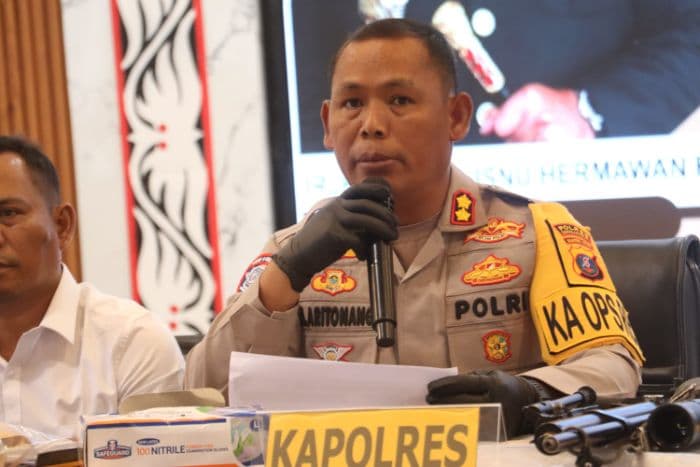 polres_simalungun_imbau_warga_tak_panik_stok_bbm_dipastikan_aman
