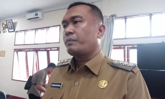 antisipasi_harga_padi_saat_panen_raya_pemkab_toba_koordinasi_dengan_bulog