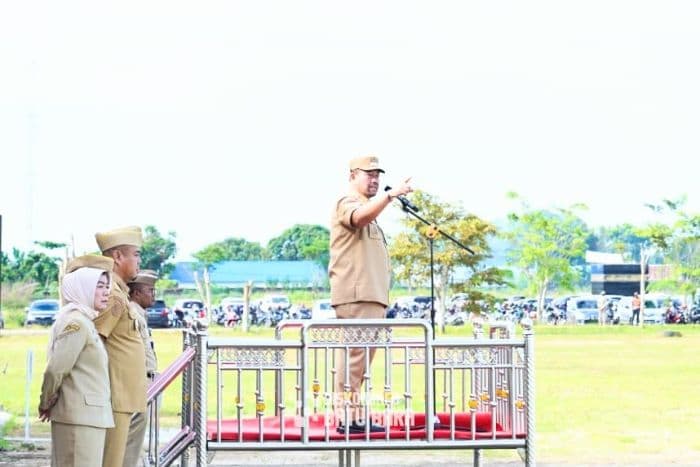 bupati_batu_bara_asn_jangan_nekoneko_layani_masyarakat_dengan_baik