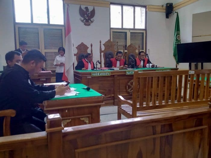 muncikari_asal_labusel_divonis_enam_tahun_penjara_jaksa_terima_putusan