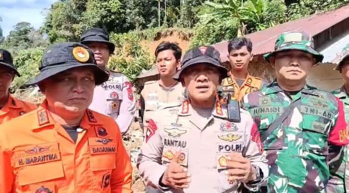 antisipasi_longsor_susulan_puing_retak_di_sembahe_akan_dikikis
