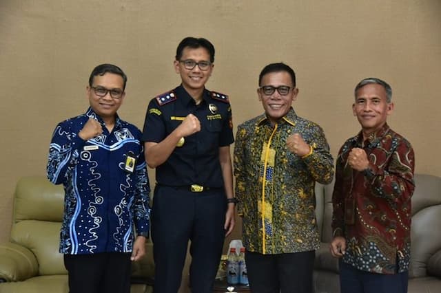 di_tengah_bencana_penerimaan_pajak_tapteng_tetap_moncer_kpp_pratama_sibolga_dorong_kolaborasi_tingkatkan_pad
