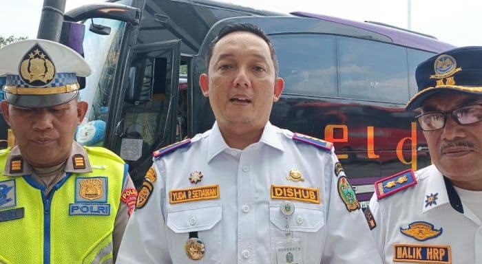 longsor_di_sembahe_akses_medanberastagi_sudah_bisa_dilalui