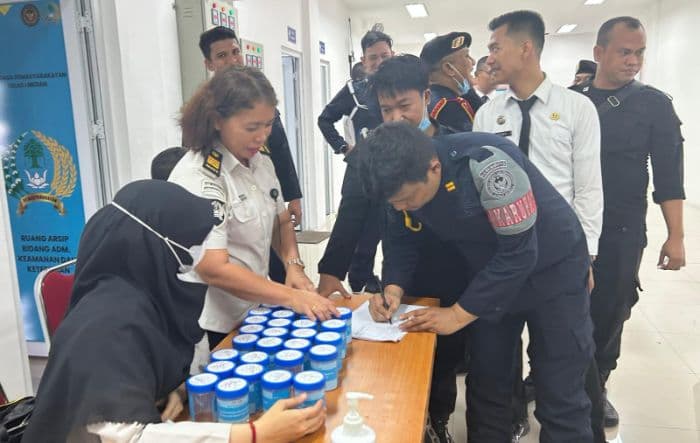 115_pegawai_dan_350_napi_lapas_tanjung_gusta_medan_negatif_narkoba
