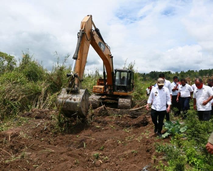 anggota_dprd_taput_bungkam_soal_terbitnya_shm_di_kawasan_hutan_register_42_sijaba