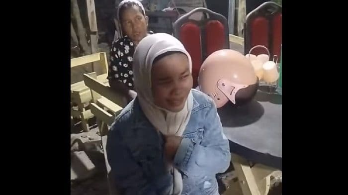 begal_di_binjai_viral_wanita_menangis_kehilangan_motor_dan_2_hp_usai_pulang_kerja