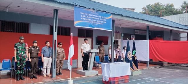 lapas_pangururan_tegaskan_komitmen_bersih_dari_handphone_ilegal_dan_narkoba
