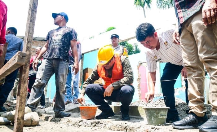 tingkatkan_kualitas_pendidikan_dua_sd_negeri_di_tanjung_morawa_mulai_direhabilitasi