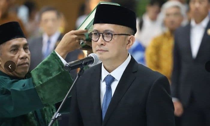 dilantik_jadi_dirut_tvri_fiki_satari_ingin_piala_dunia_2026_jadi_pesta_rakyat_