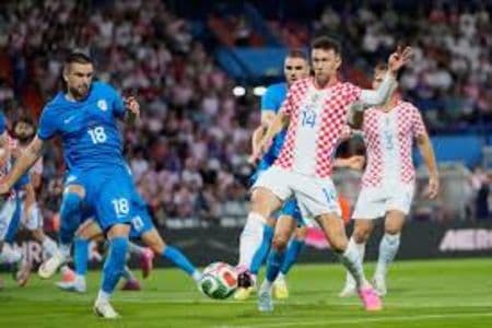 kroasia_kalahkan_slovenia_21_modric_dan_mario_pasalic_antar_vatreni_raih_kemenangan_dramatis