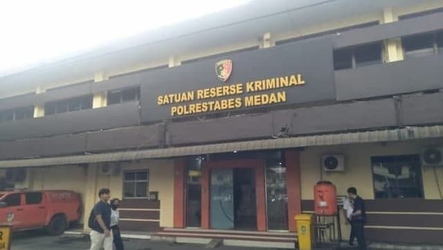 intimidasi_wartawan_mistar_polisi_tunda_pemeriksaan_desiska_br_sihite_