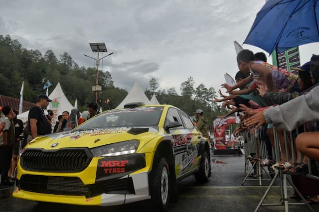 48_pereli_ramaikan_aprc_2025_putaran_3_di_kawasan_danau_toba