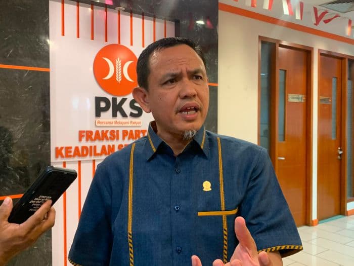 abdul_rahim_siregar_berharap_bobby_nasution_berkantor_di_tabagsel