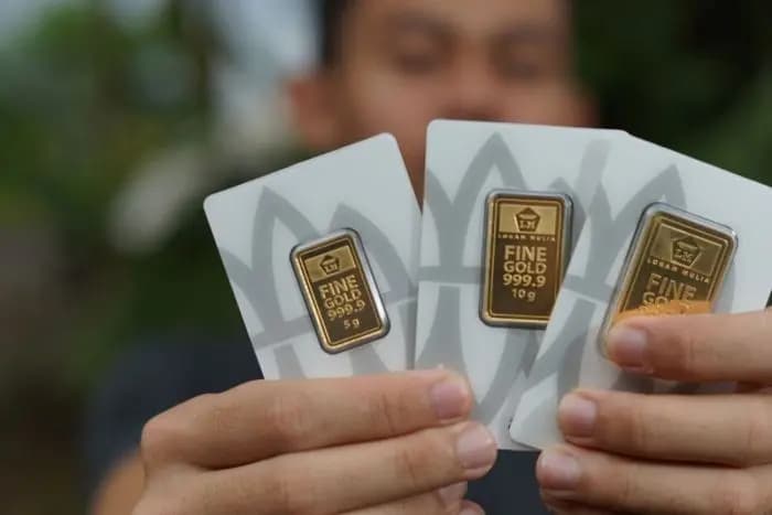 harga_emas_antam_hari_ini_naik_rp20000_tembus_rp27_juta_per_gram