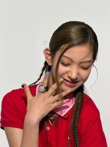 salah_satu_member_tuide_ternyata_adik_jihyo_twice
