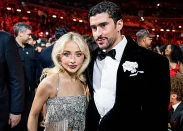 akhirnya_bad_bunny_dan_sabrina_carpenter_peroleh_piala_emmy_pertamanya