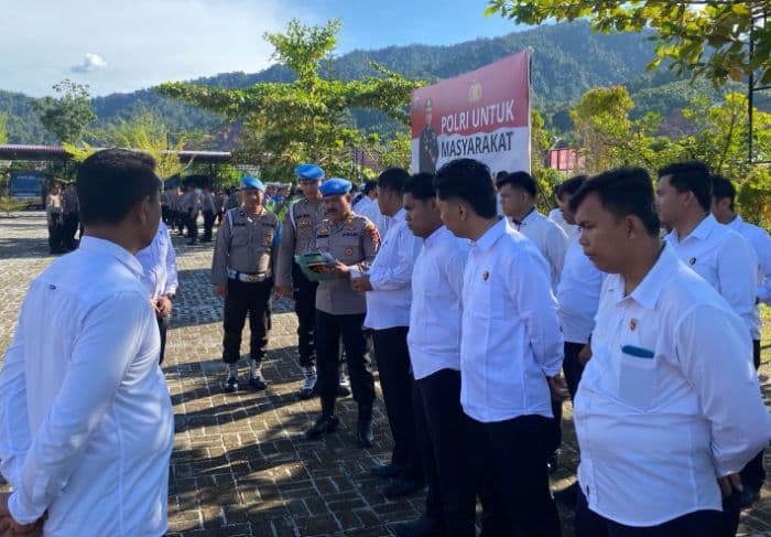 personel_dan_asn_polres_tapteng_ditekankan_hidup_sederhana