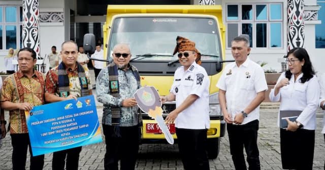 armada_pengangkut_sampah_simalungun_bertambah