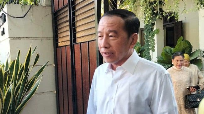 jokowi_tanggapi_wacana_pemakzulan_gibran_usai_putusan_mk_