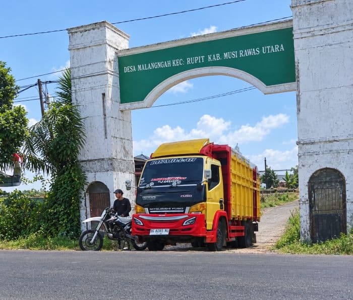 warga_soroti_dugaan_padi_uptd_benih_induk_tanjung_morawa_dijual_ke_kilang