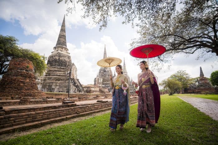 wisatawan_yang_transit_68_jam_di_tailan_bisa_jalanjalan_gratis