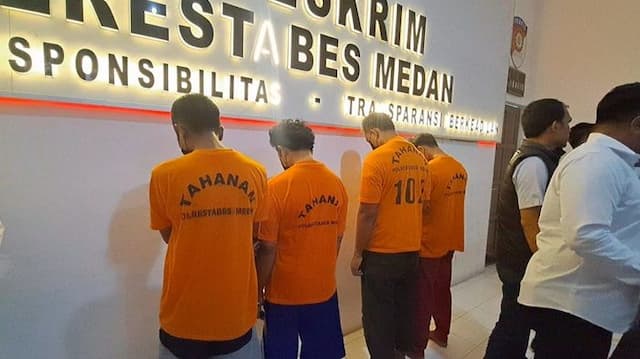 polrestabes_medan_tangkap_5_pelaku_penyalahgunaan_bbm_bersubsidi_pasca_banjir