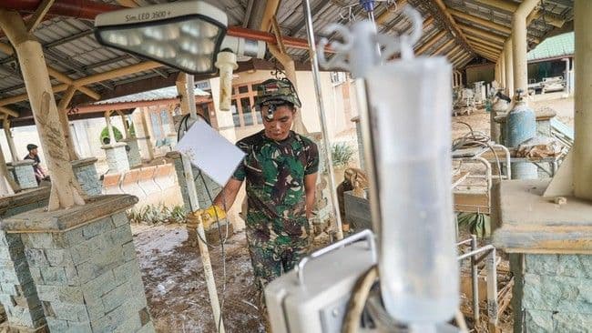 sempat_lumpuh_dampak_banjir_bandang_rsud_aceh_tamiang_beroperasi_kembali