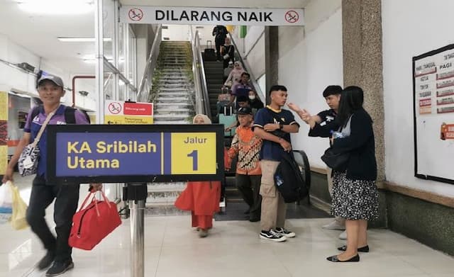 volume_penumpang_kai_divre_i_sumut_naik_8_persen_ka_putri_deli_jadi_primadona