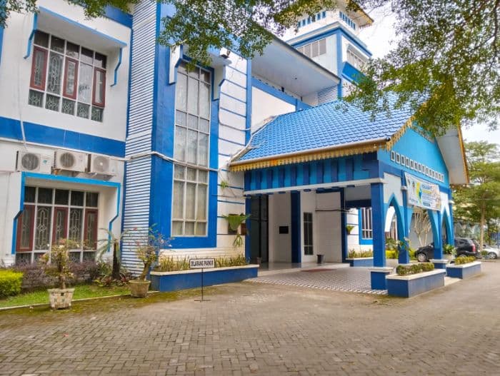 guru_di_deli_serdang_pertanyakan_biaya_administrasi_sertifikasi_2025