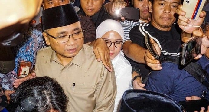 menag_era_jokowi_yaqut_cholil_qoumas_ditetapkan_tersangka_korupsi_kuota_haji_2024_