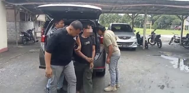 oknum_preman_kerap_ancam_dan_pungli_sopir_di_kuala_langkat_dibekuk