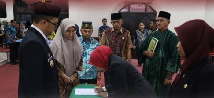wakil_wali_kota_tanjungbalai_lantik_pejabat_administrator_dan_pengawas