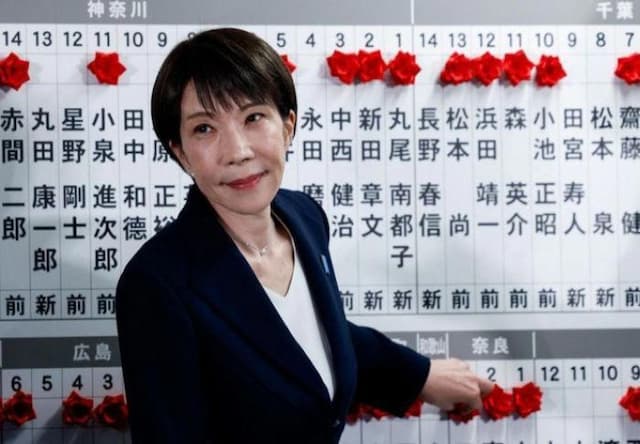 koalisi_sanae_takaichi_menang_telak_dalam_pemilihan_bersejarah_di_jepang