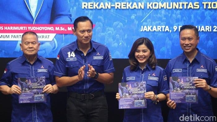 resmi_gabung_demokrat_ahy_tawarkan_merry_riana_jadi_jurkam_dan_jubir