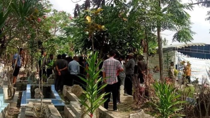 usut_penyebab_kematian_pelajar_smp_di_pagar_merbau_polisi_lakukan_ekshumasi_