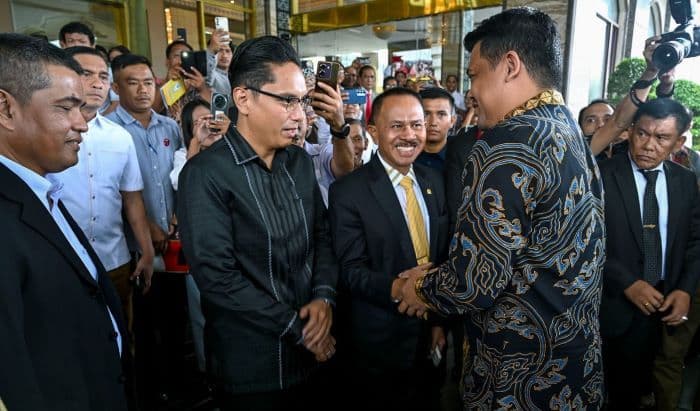 rico_waas_dan_bobby_nasution_dapat_dukungan_dari_maruli_siahaan
