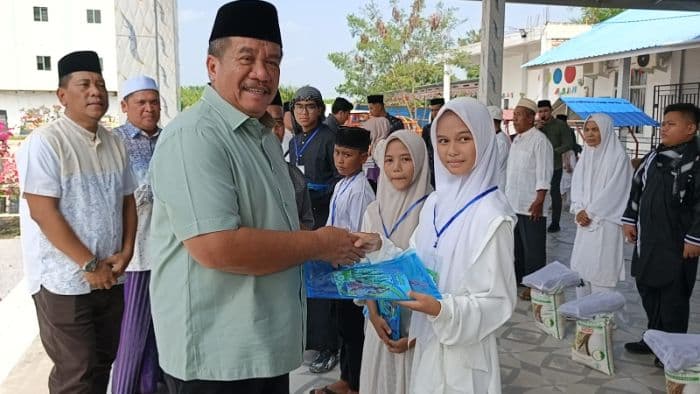 diikuti_ratusan_pelajar_pesantren_kilat_ramadan_smp_seasahan_dibuka_bupati_taufik