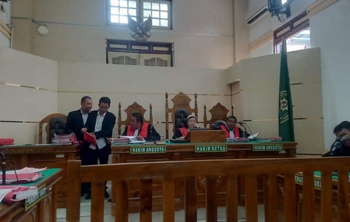 selundupkan_25_pmi_ilegal_ke_malaysia_tiga_warga_asahan_divonis_3_tahun_penjara