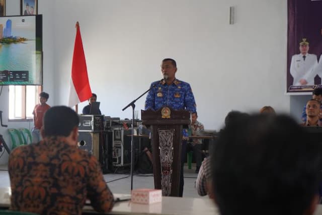 bupati_toba_dorong_desa_mandiri_dana_desa_2026_berkurang