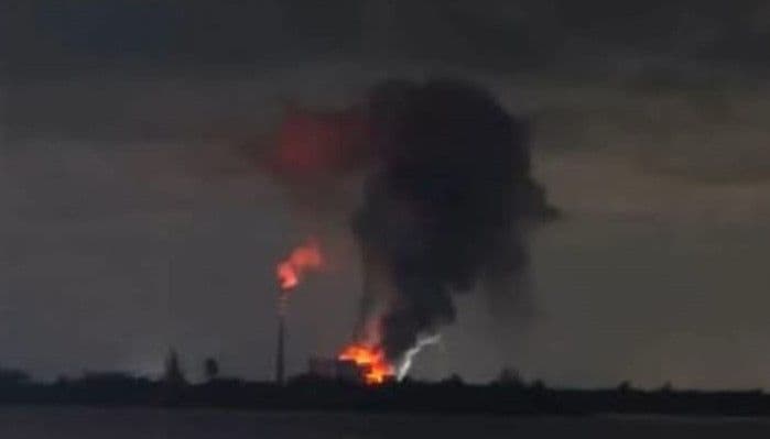 humas_pltu_labuhan_angin_yang_terbakar_minta_doa_tidak_ada_korban_jiwa