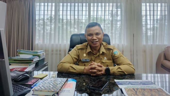 penyalahgunaan_wewenang_kadisnaker_sumut_diperiksa_inspektorat